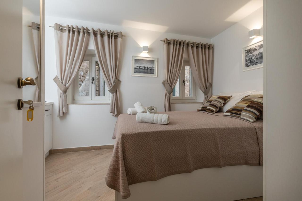 Apartment & Rooms Palmotta Дубровник Екстериор снимка